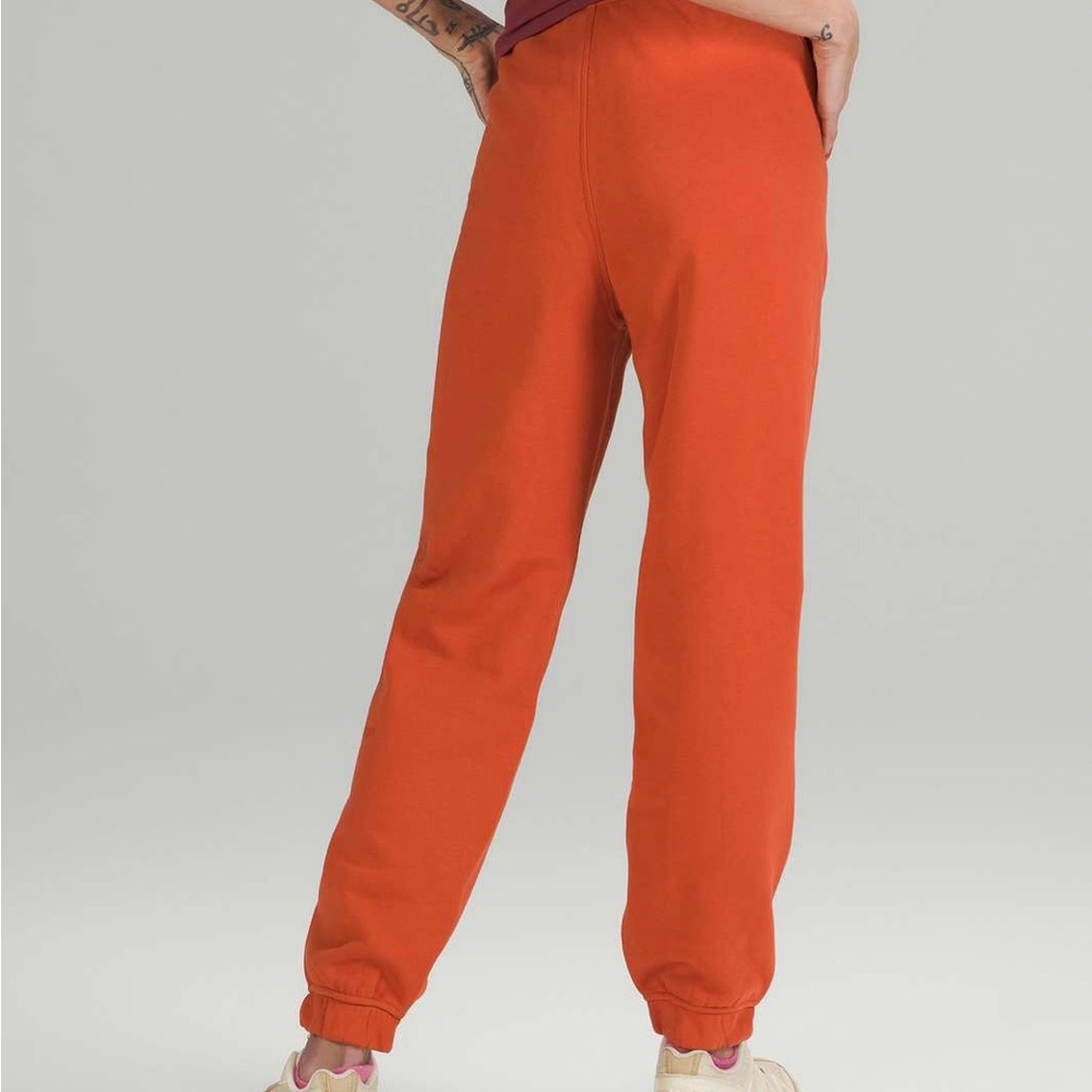 Lululemon Women’s Relaxed High Rise Jogger Size 12 Style# W5DP9S